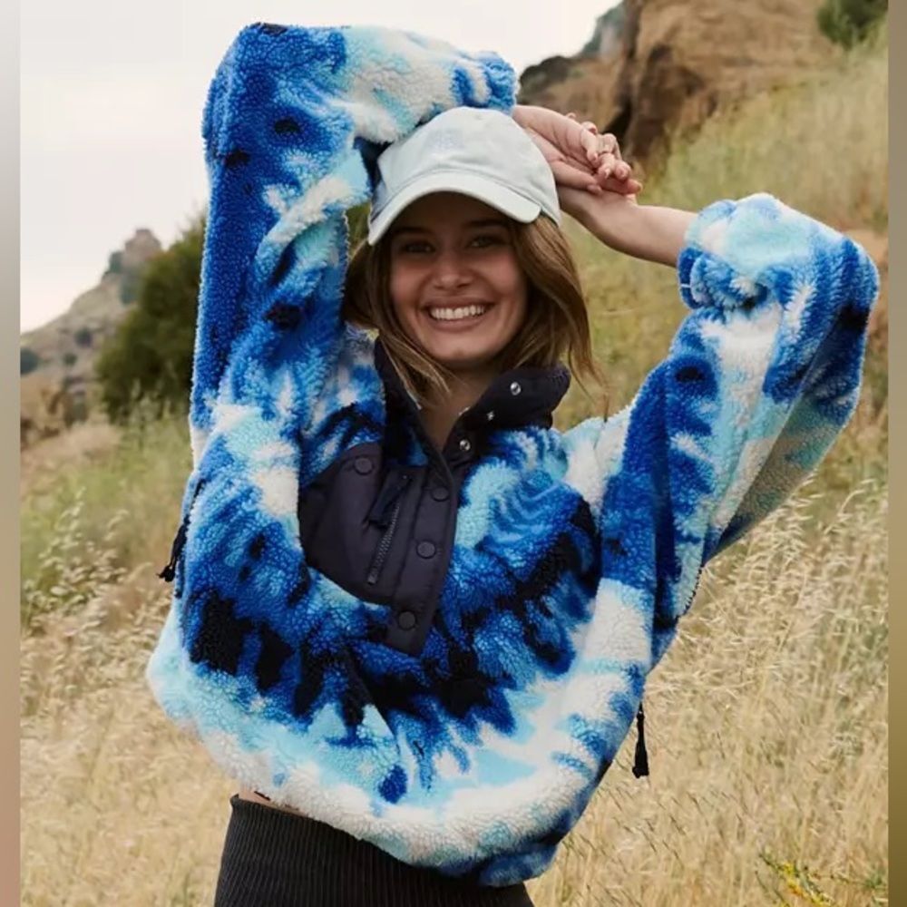 Free People Blue & White Tie-Dye Teddy Snap Pullover Jacket